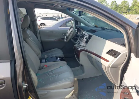 2011 Toyota Sienna Xle V6 from USA, damaged, VIN 5TDYK3DC7BS038411